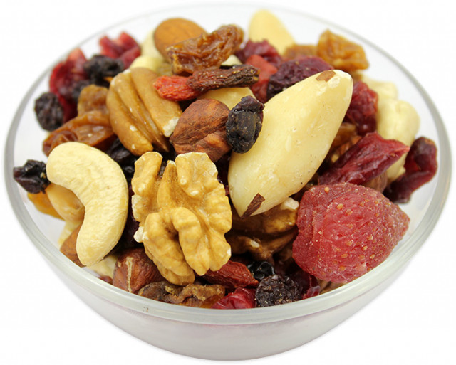 Wholesale Mixed Berries & Nuts without Peanuts | Nuts in Bulk